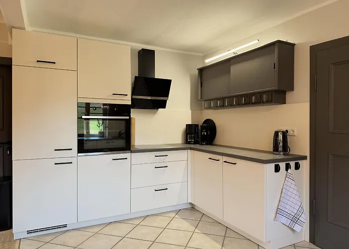 Hallmanns Hof Kır Evi *