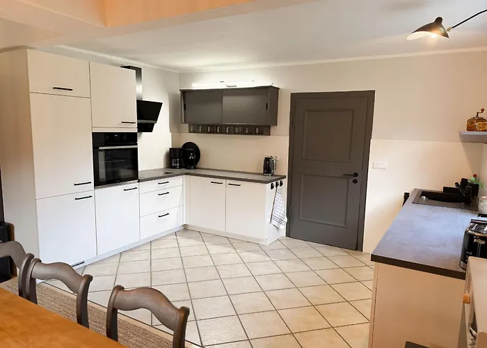 Hallmanns Hof Kır Evi *